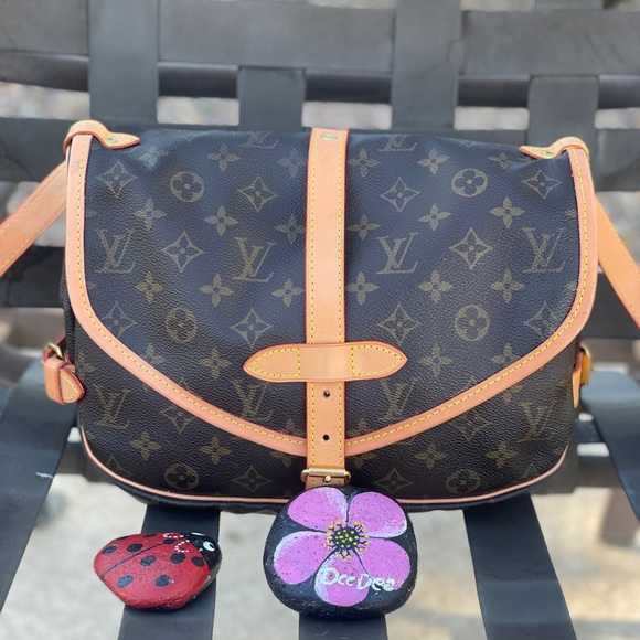 LV LOUIS VUITTON Saumur Slingbag Monogram Eclipse canvas Authentic w Box  Receipt